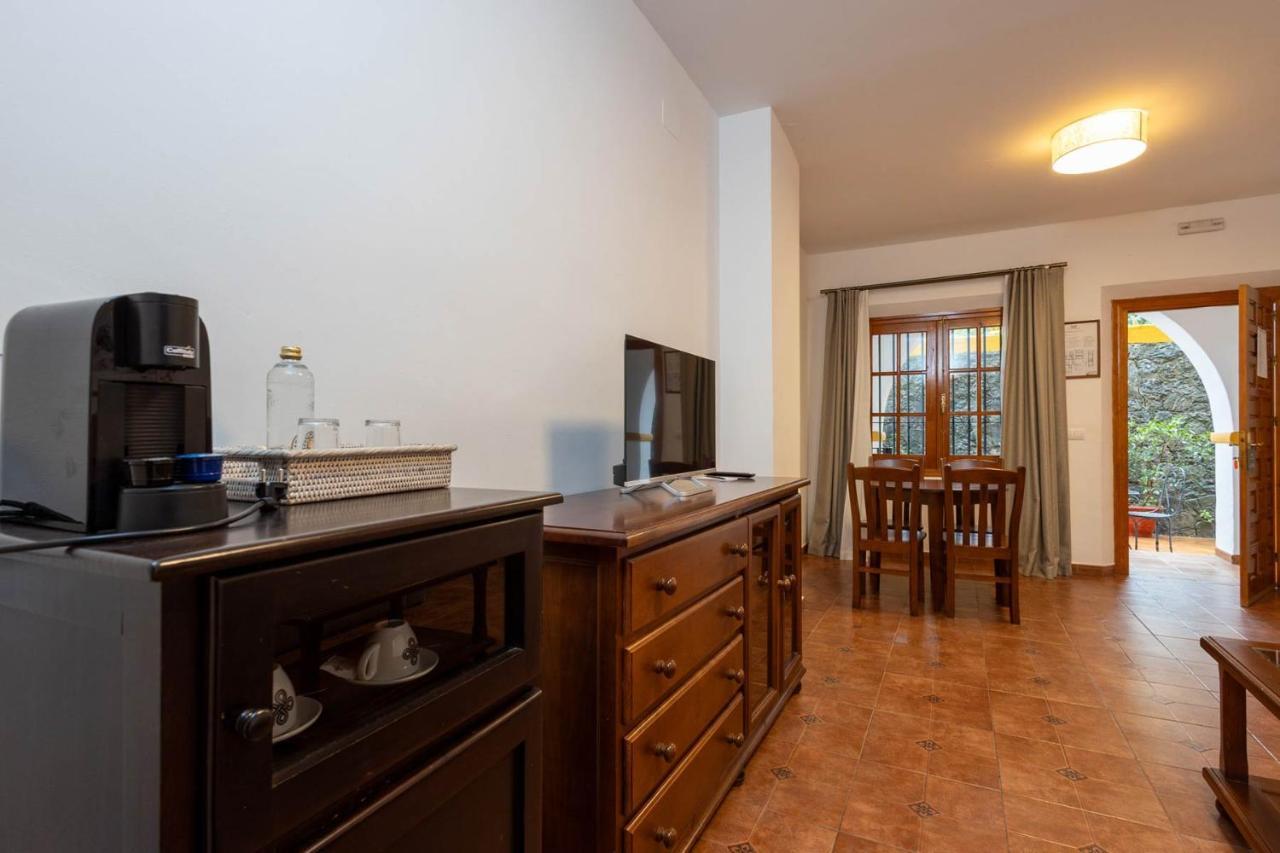 Hotel Tugasa Las Truchas El Bosque Εξωτερικό φωτογραφία